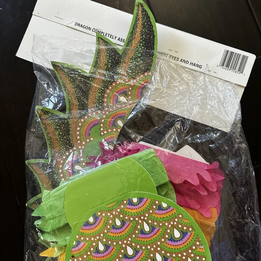 Beistle 1987 6' Tissue Dragon‎  No.55852